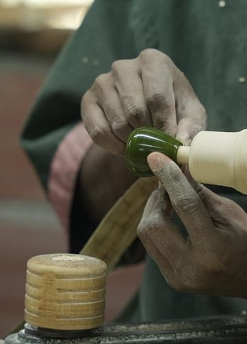 Lacquering