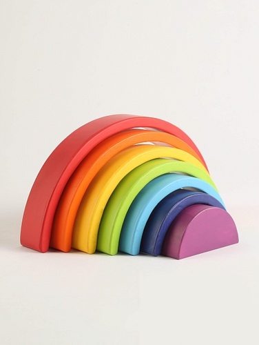 Vibrant-Wooden-Rainbow-Arch-Green