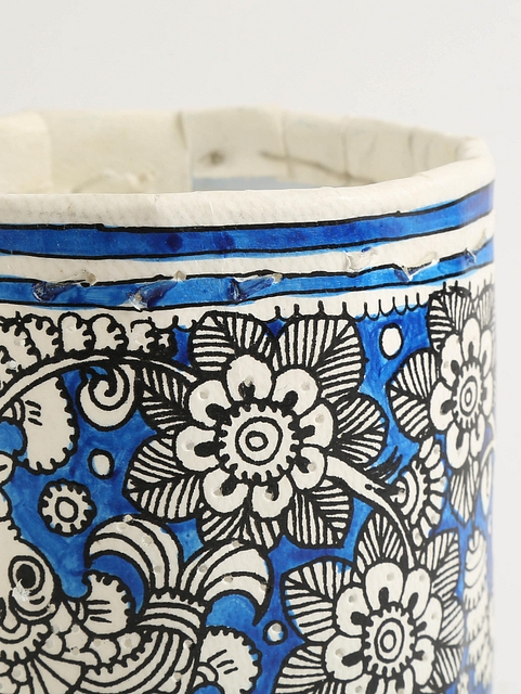 Small-Blue-Fish-and-Flora-Lamp-Cylindrical