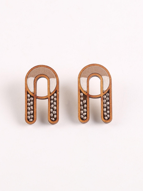Wood-Earrings-with-Glass-Beads