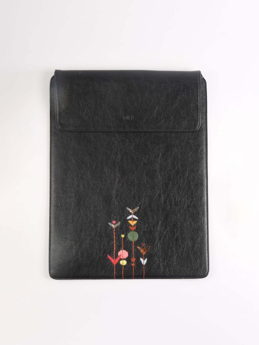 Black Hand Embroidered Laptop Sleeve (15/16’’) Matte Black