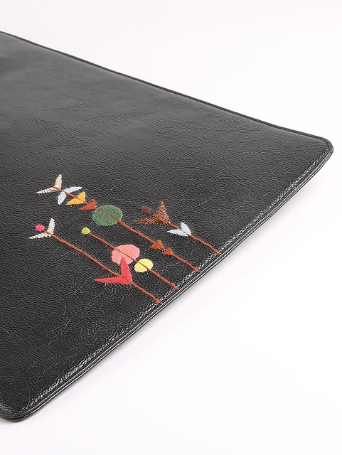 Black Hand Embroidered Laptop Sleeve (15/16’’) Matte Black