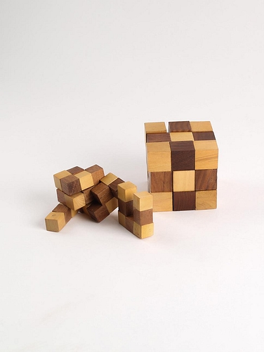 Cube Puzzle - Small Util Light Brown
