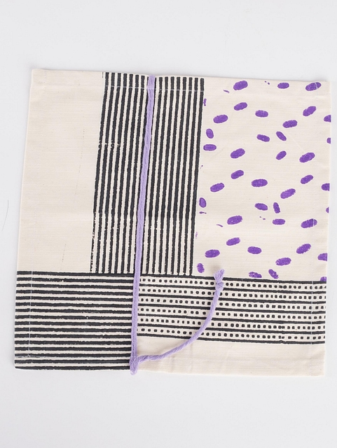 Blockprint-Napkin-with-Rope-Detail