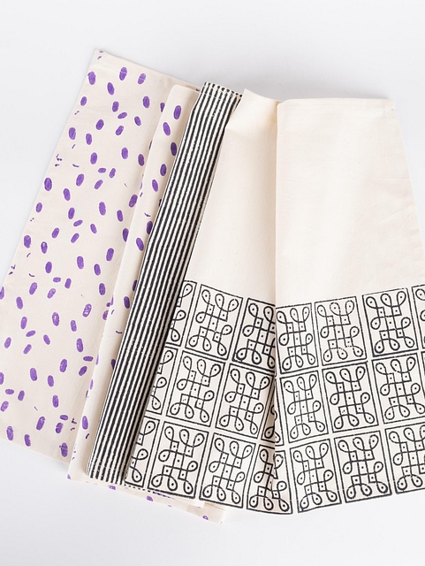 Blockprint-Tablerunner-with-Rope-Detail