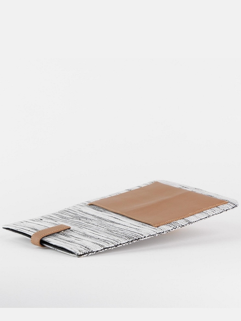 Upcycled-Plastic-Vegan-Leather-Laptop-Sleeve