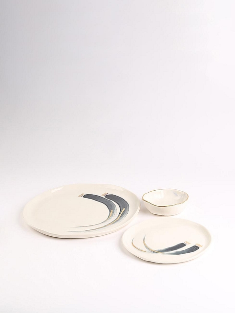 Handpainted porcelain with 24 carat  gold Matte White