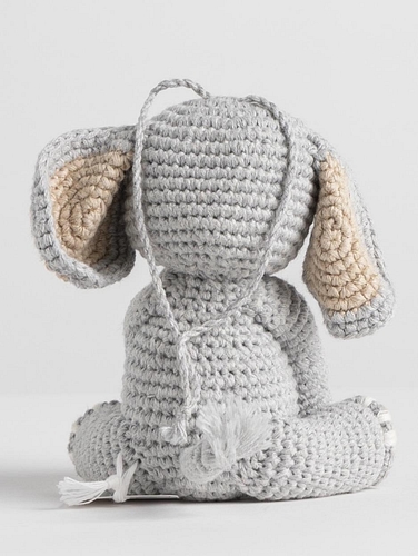 Baby-elephant-crochet-toy