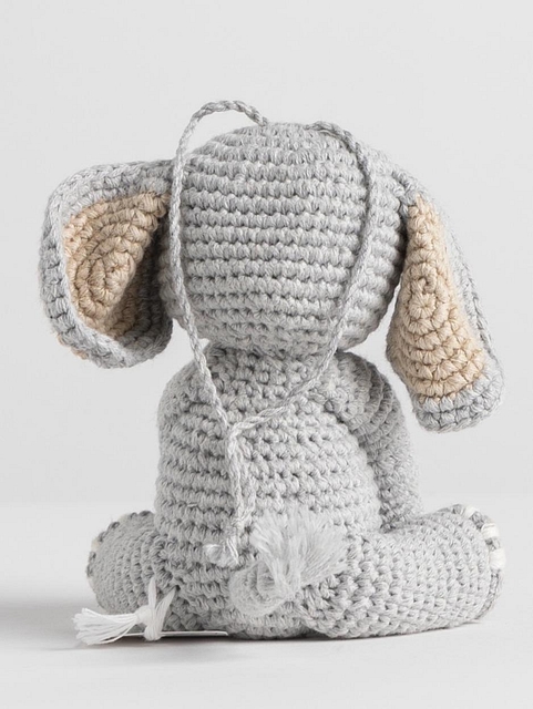 Baby-elephant-crochet-toy