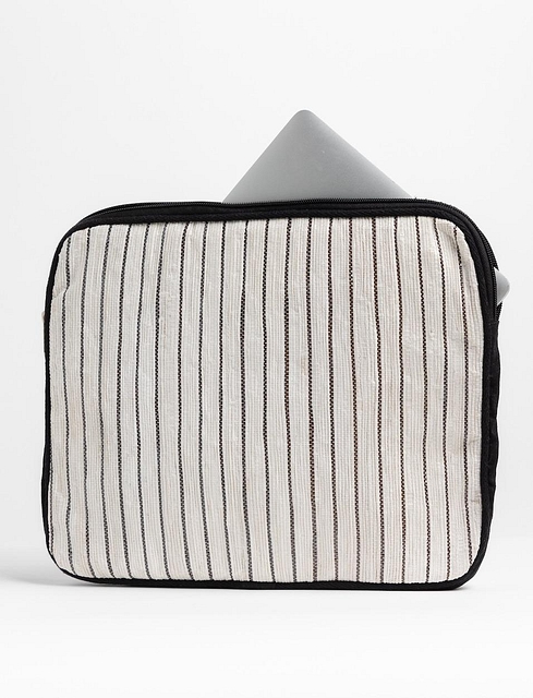 Thin-Striped-Laptop-Bag