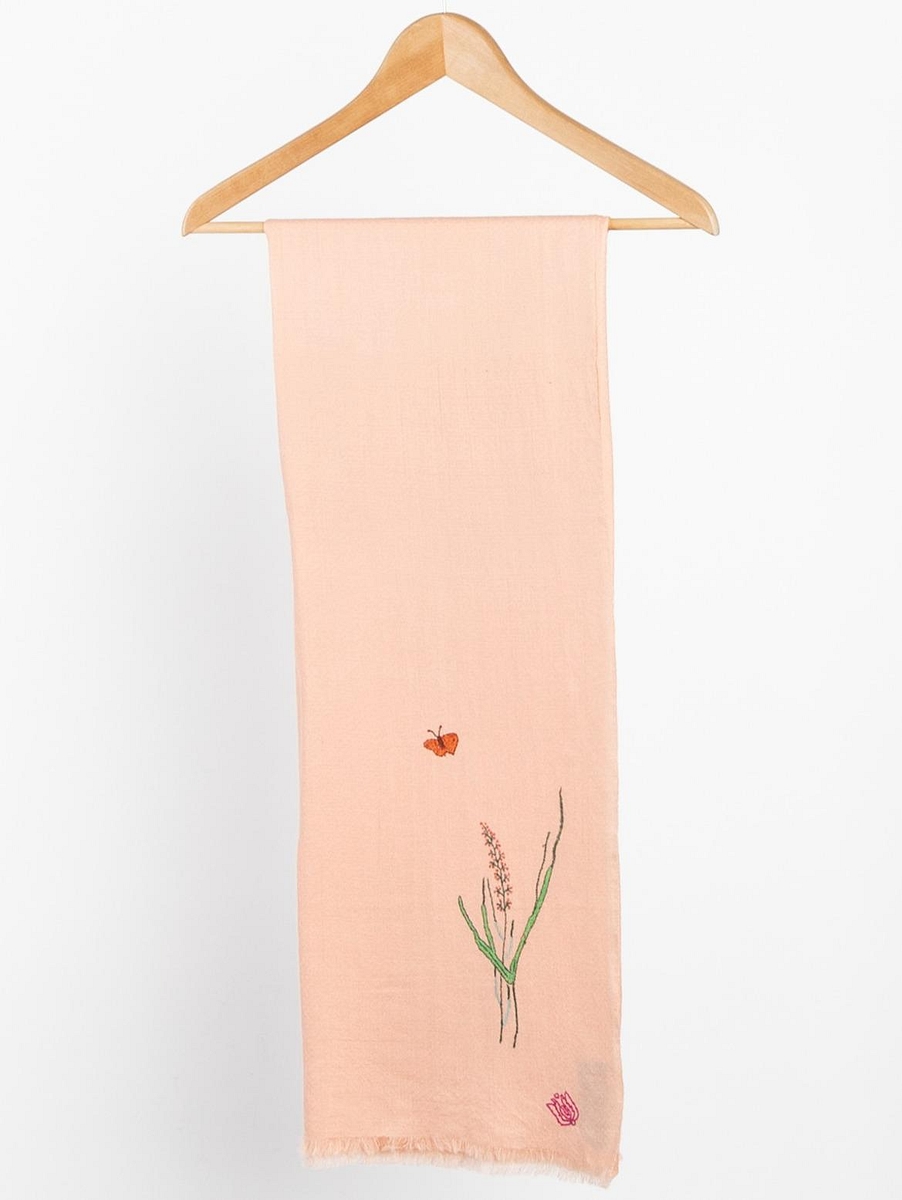 Minimal-Embroidery-Meadow-Stole