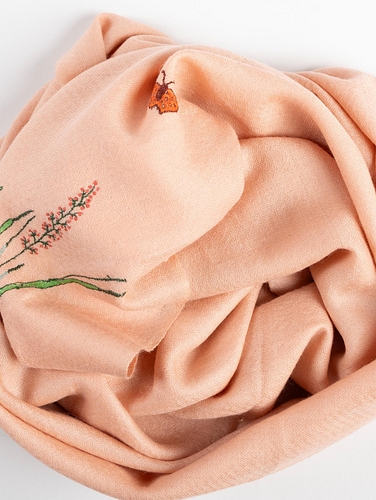 Minimal-Embroidery-Meadow-Stole