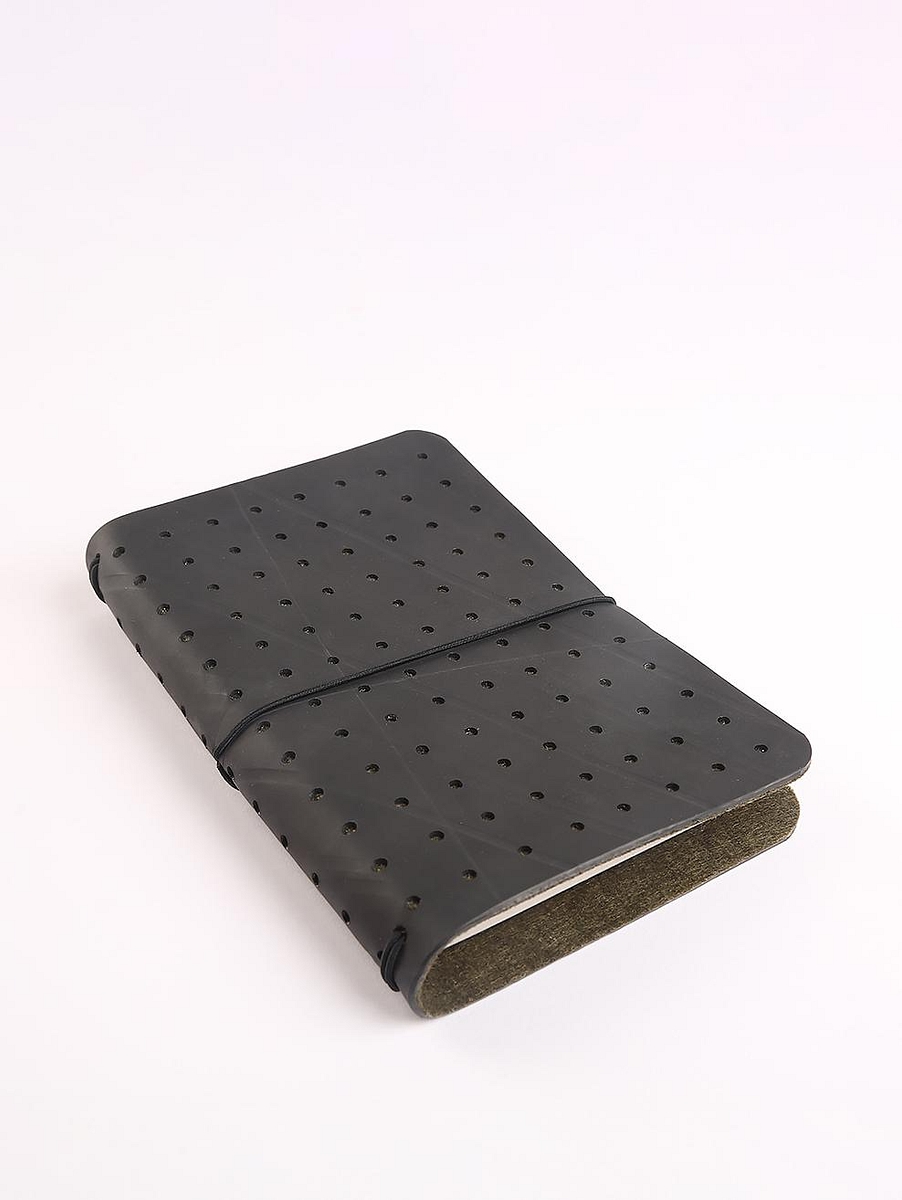 Reusable planner / travelogues- B6 Matte Black