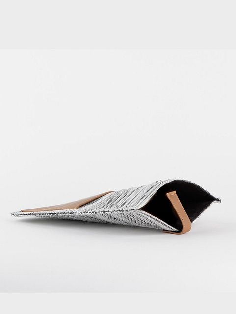 Upcycled-Plastic-Vegan-Leather-Laptop-Sleeve