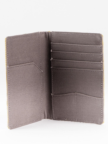Upcycled-Plastic-Unisex-Passport-Cover
